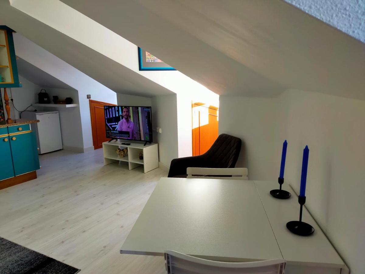 Apartamento En El Casco Antiguo De Ponferrada Eksteriør bilde